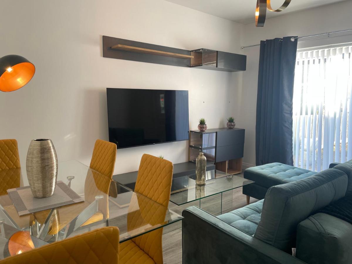 Modern & Cozy 2 Bed Bungalow Горден Екстер'єр фото